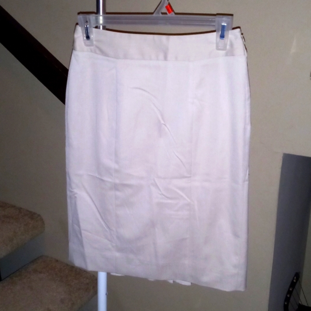 White House Black Market Cream Skirt